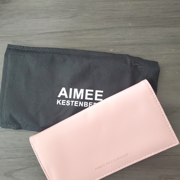 Aimee Kestenberg Wallet - Picture 1 of 3